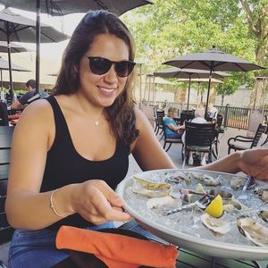 Meet your Posher, Izzy